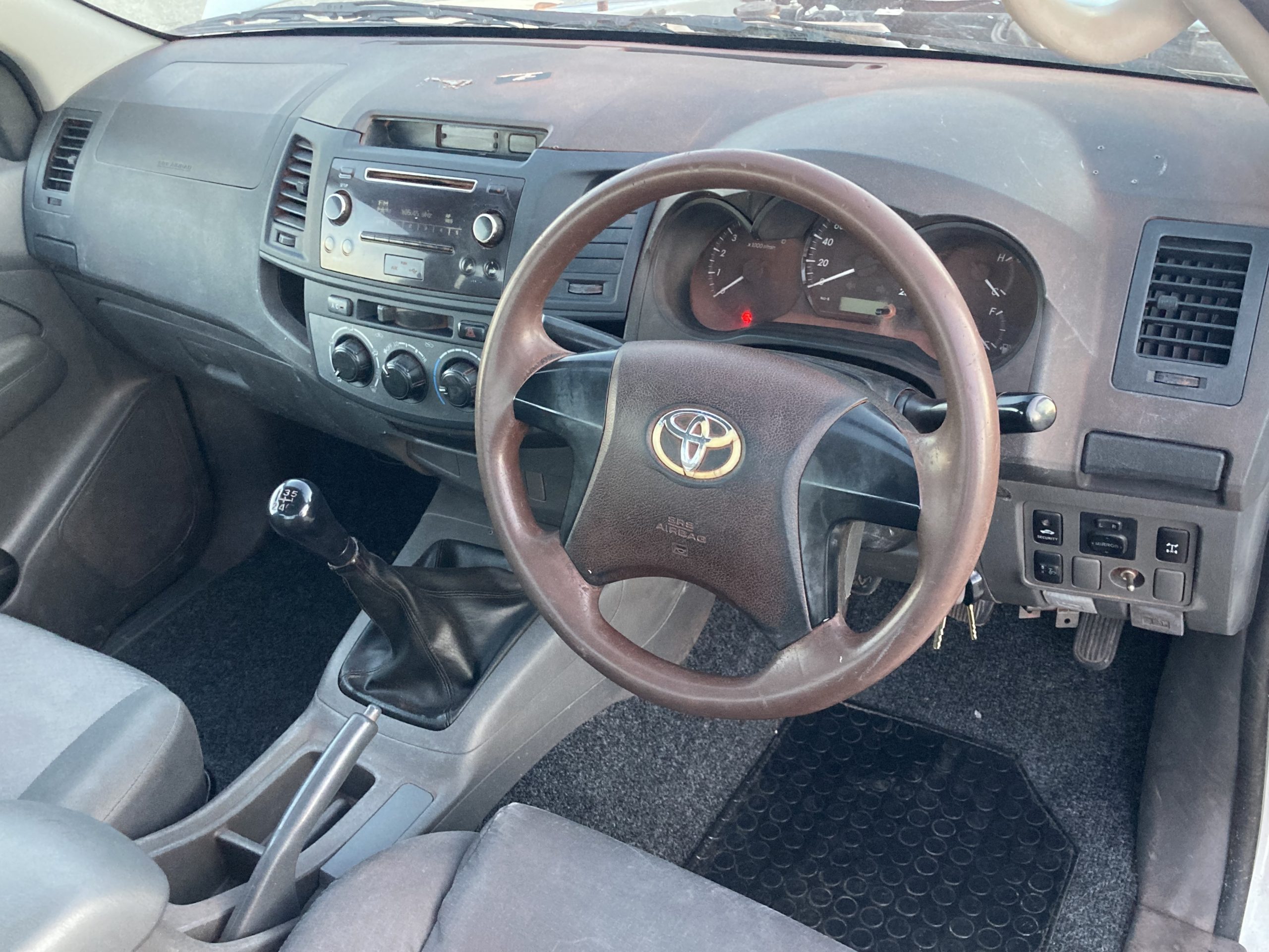 2014 Toyota Hilux 2.5 D4D S/C R/B