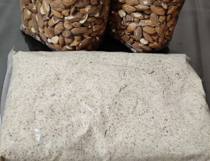 Almonds Mixed whole and halves