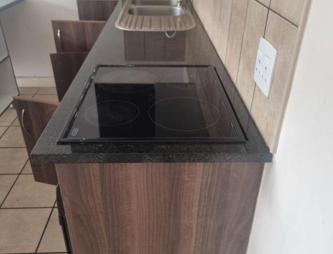 2 Bedroom 1 Bath Flat Kloofsig Dana Bay