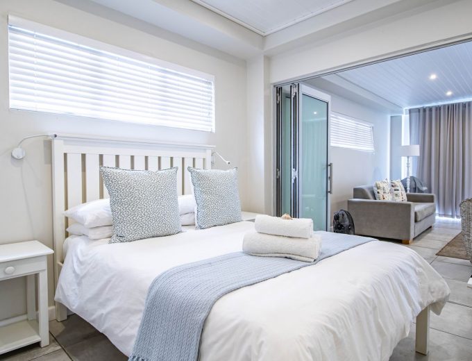 Beachside Beauty – Ground Floor Gem in Elands Bay