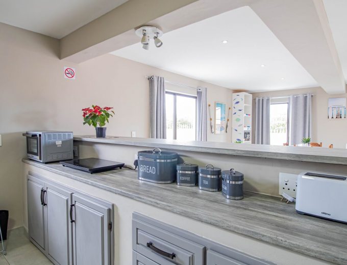 Registered Guest House with Jetty Access and Flexible Flatlet