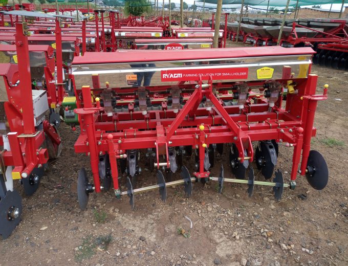 Fineseed Planters 8 and 12 Row