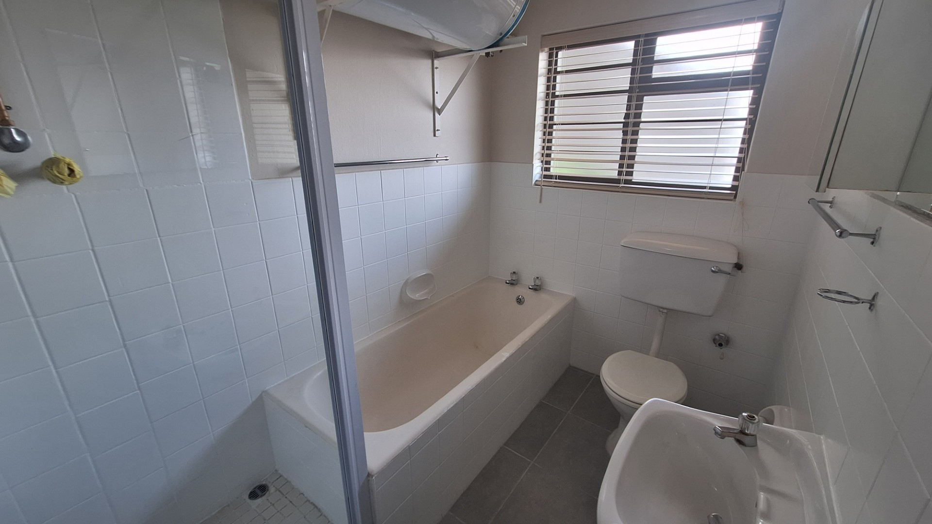 Spacious 2 bedroom apartment in Flamingo Estates – Velddrif