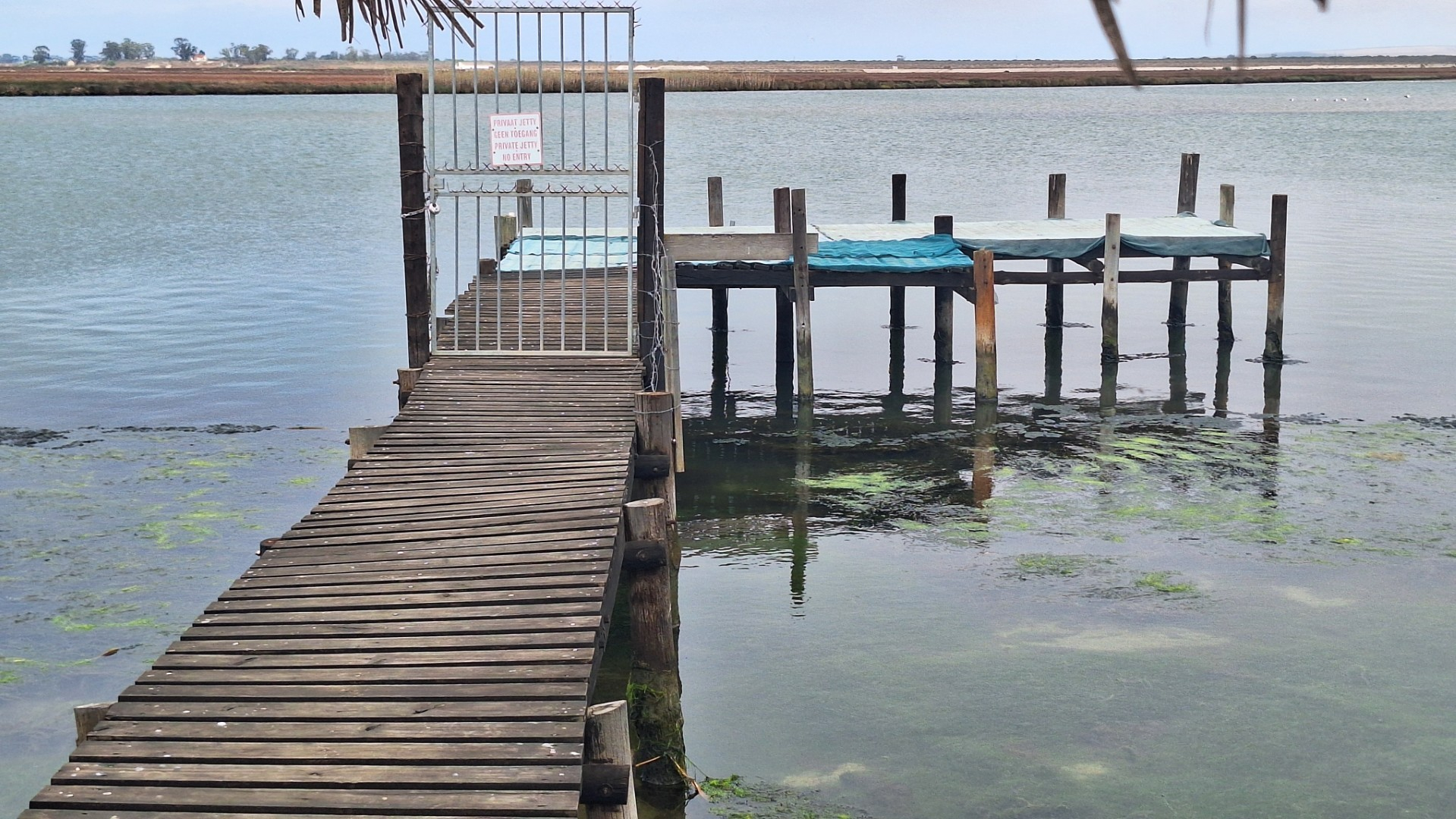 Spacious 2 bedroom apartment in Flamingo Estates – Velddrif