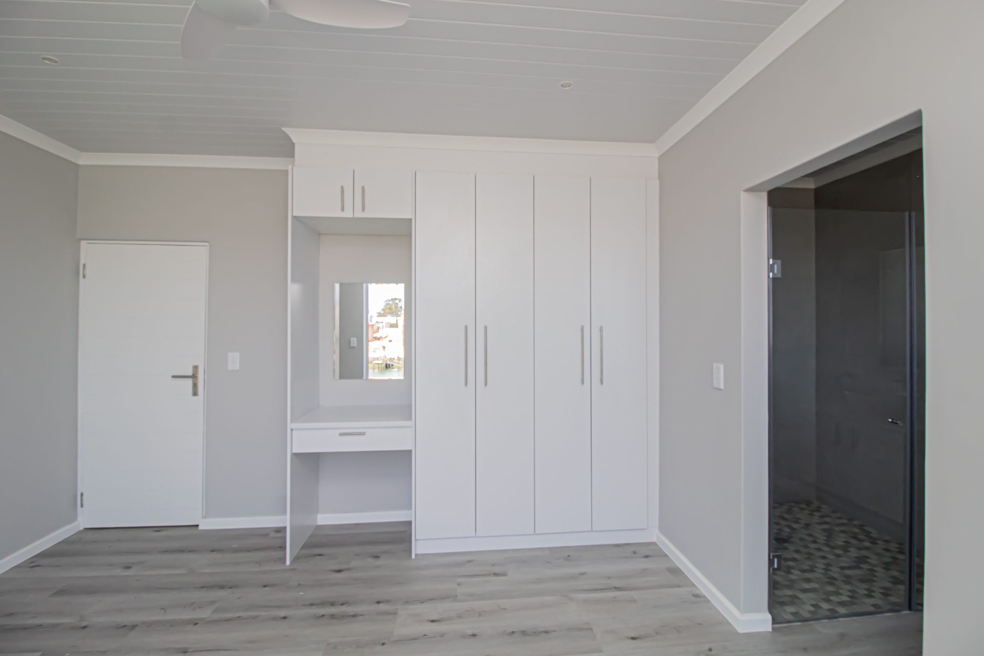 3 Bedroom home for sale on Admiral Island, Port Owen, Cape West Coast