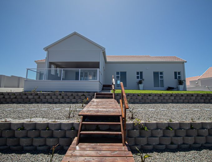 3 Bedroom home for sale on Admiral Island, Port Owen, Cape West Coast