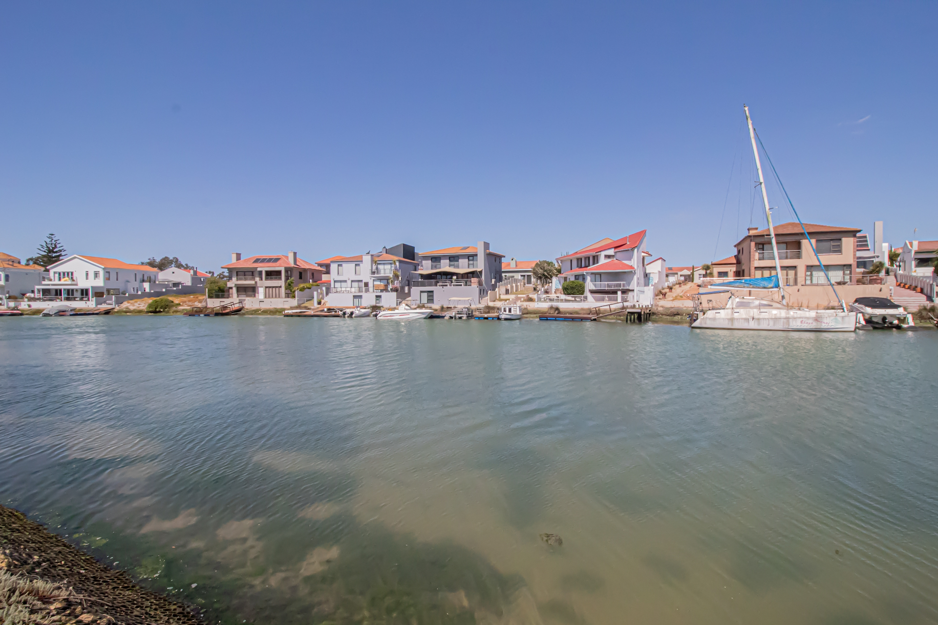 3 Bedroom home for sale on Admiral Island, Port Owen, Cape West Coast