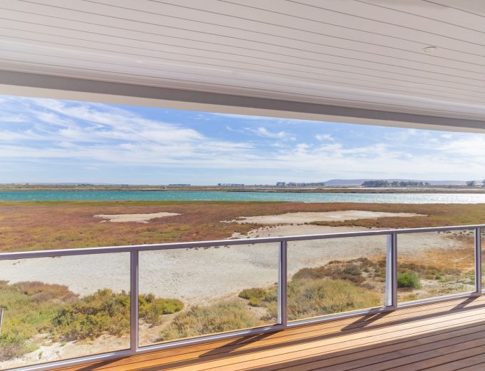 3 Bedroom home for sale on Admiral Island, Port Owen, Cape West Coast.