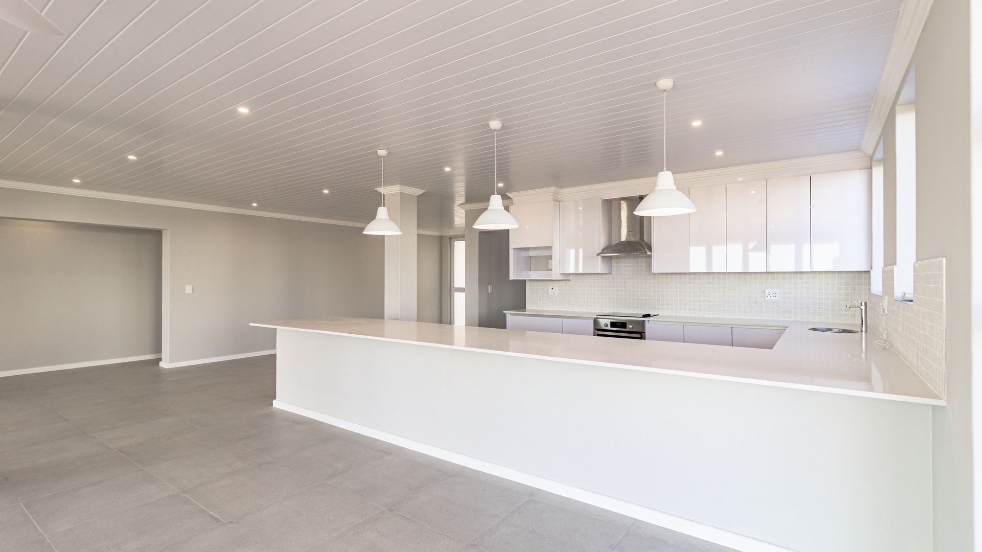 3 Bedroom home for sale on Admiral Island, Port Owen, Cape West Coast.