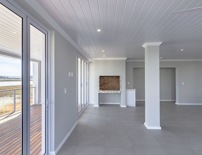 3 Bedroom home for sale on Admiral Island, Port Owen, Cape West Coast.