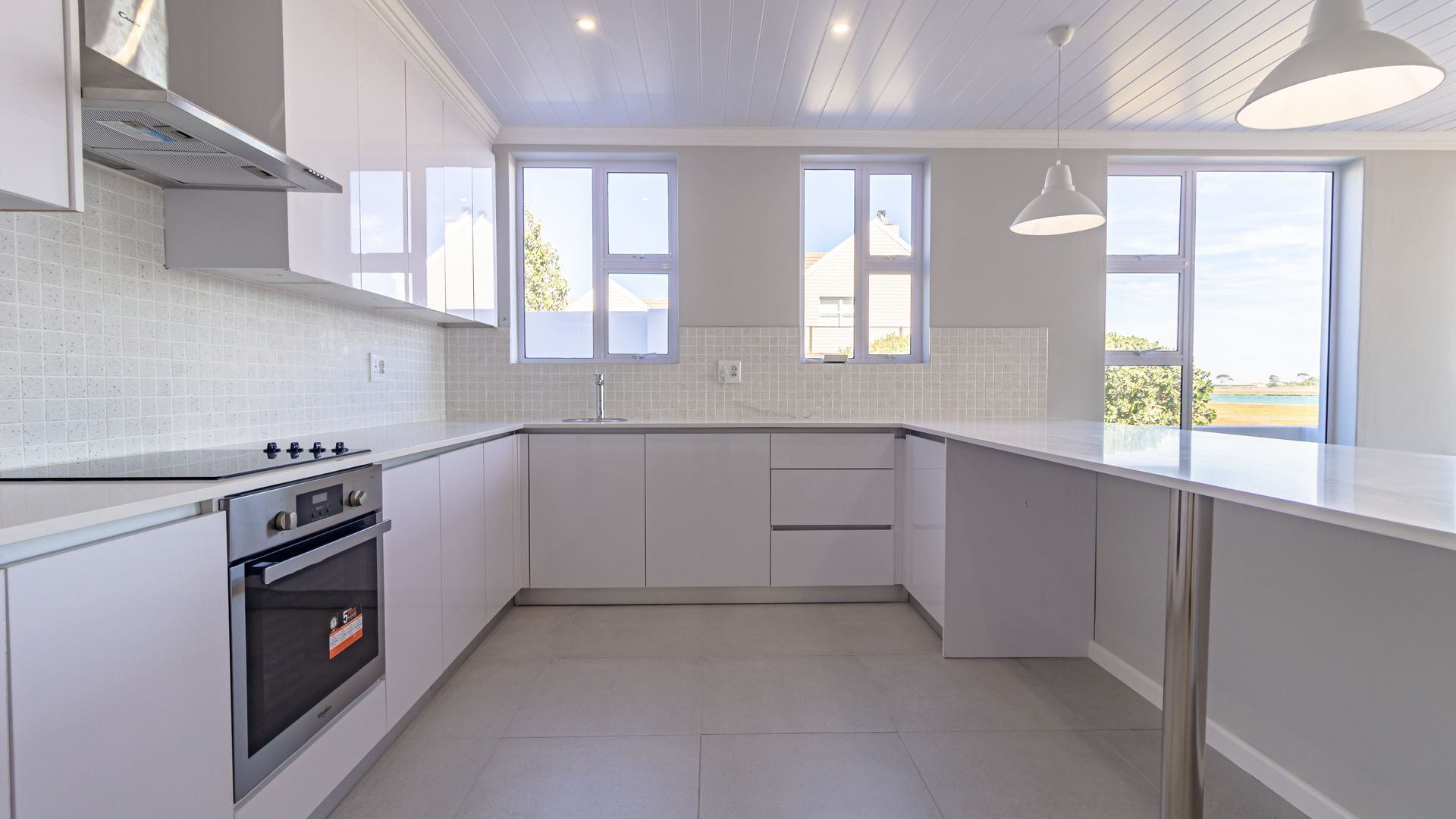 3 Bedroom home for sale on Admiral Island, Port Owen, Cape West Coast.