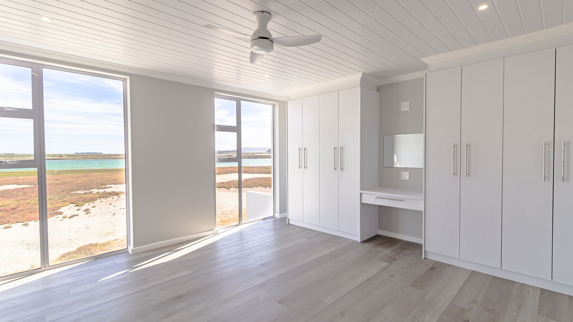 3 Bedroom home for sale on Admiral Island, Port Owen, Cape West Coast.