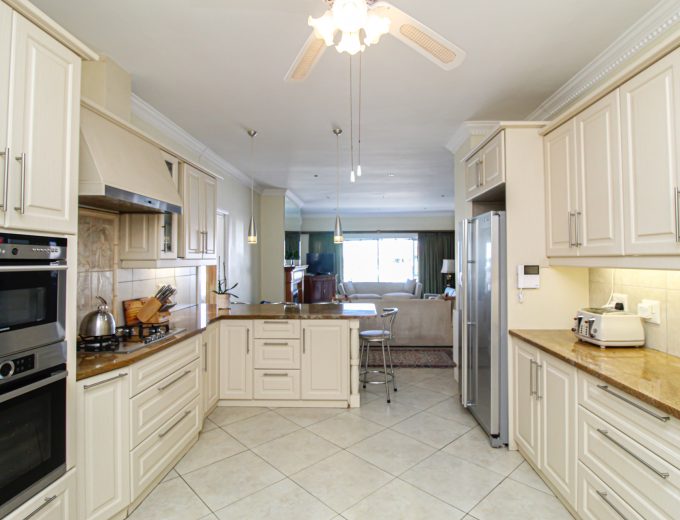 Prestigious 3-bedroom waterfront home for sale – Port Owen Marina. Cape West Coast.