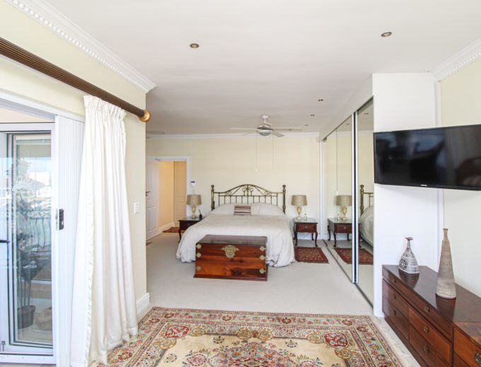 Prestigious 3-bedroom waterfront home for sale – Port Owen Marina. Cape West Coast.