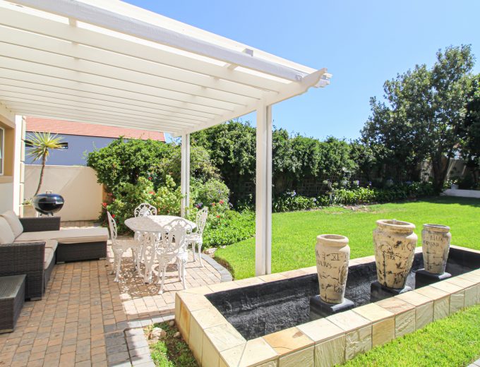 Prestigious 3-bedroom waterfront home for sale – Port Owen Marina. Cape West Coast.
