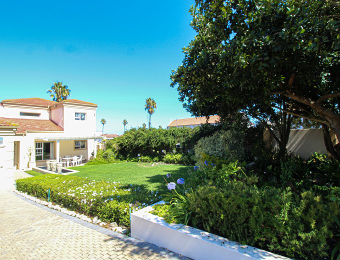 Prestigious 3-bedroom waterfront home for sale – Port Owen Marina. Cape West Coast.