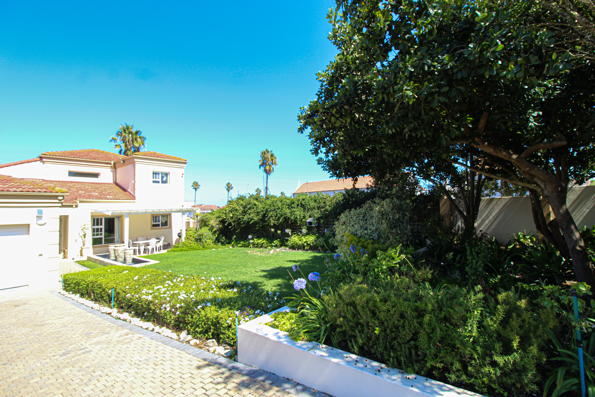 Prestigious 3-bedroom waterfront home for sale – Port Owen Marina. Cape West Coast.