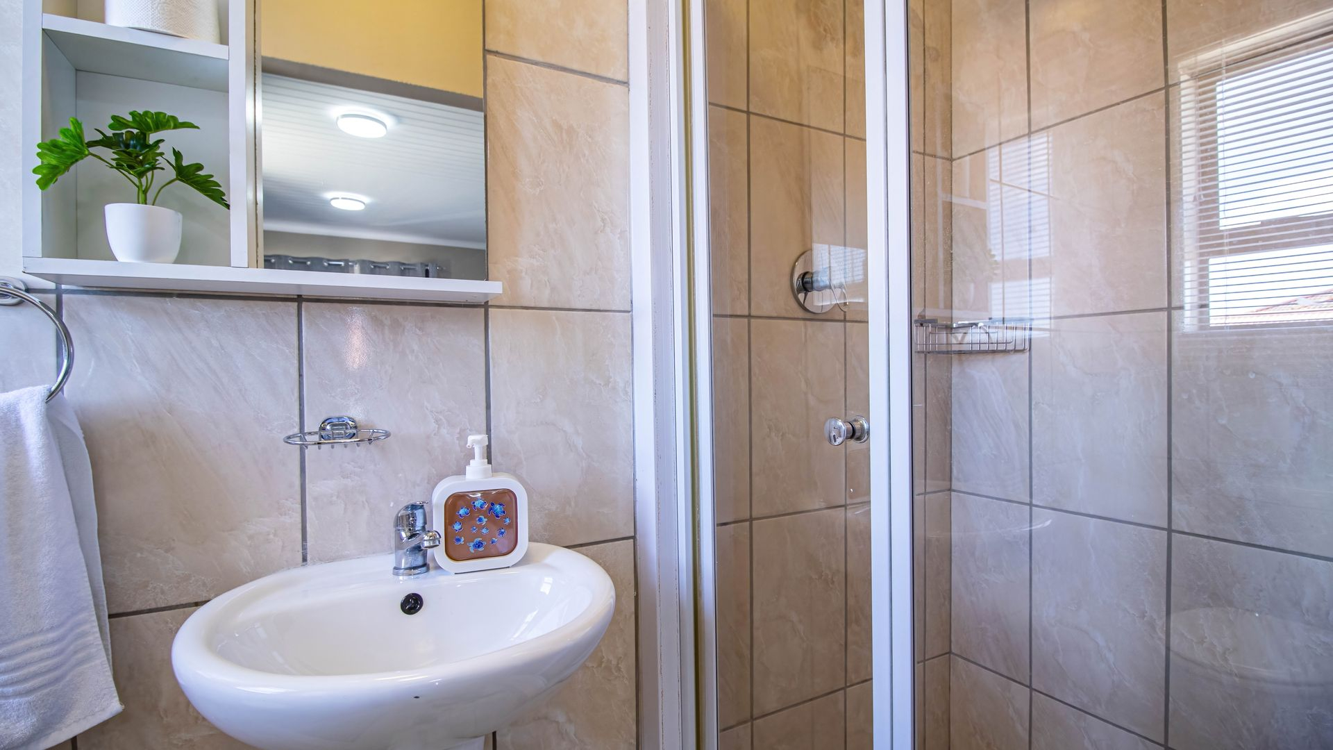 Guesthouse with Jetty for Sale in Port Owen, Cape West Coast