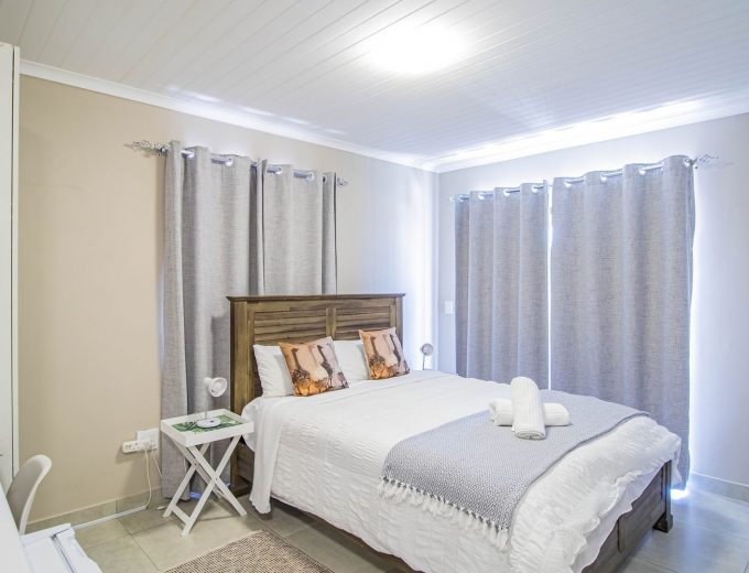 Guesthouse with Jetty for Sale in Port Owen, Cape West Coast