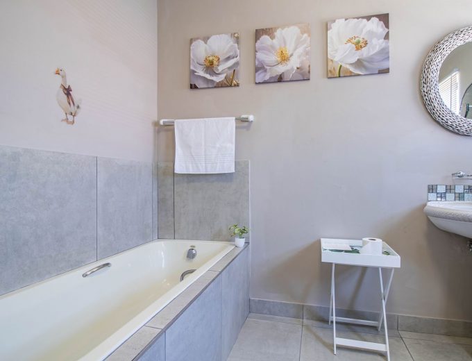 Guesthouse with Jetty for Sale in Port Owen, Cape West Coast