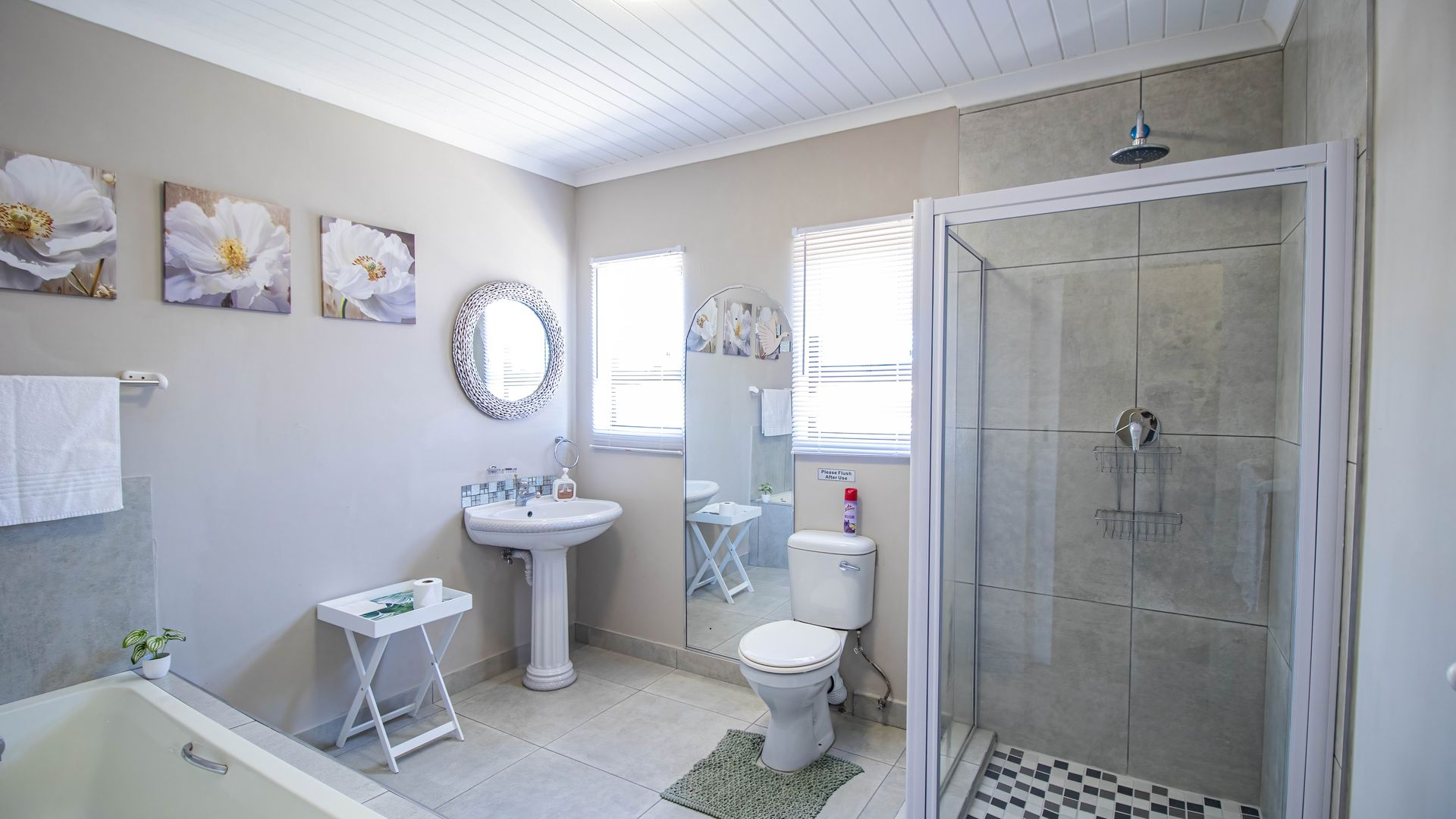 Guesthouse with Jetty for Sale in Port Owen, Cape West Coast