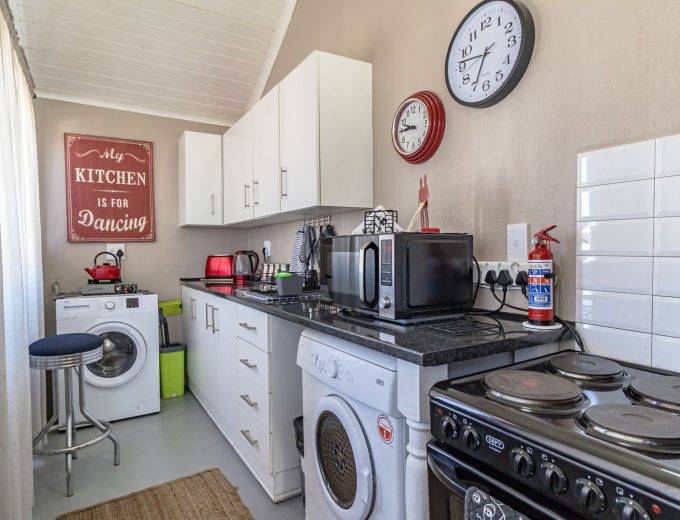 5 Bedroom home for sale in Port Owen, Cape West Coast.