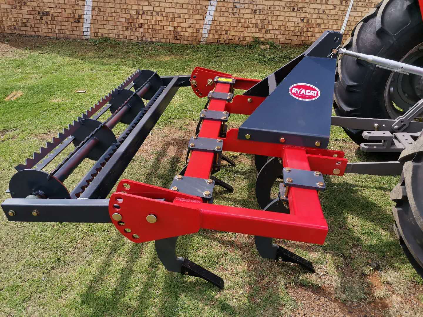 CHISEL PLOUGH (9 TINE) FOR SALE – DISCOUNT CODE (TIMZA)