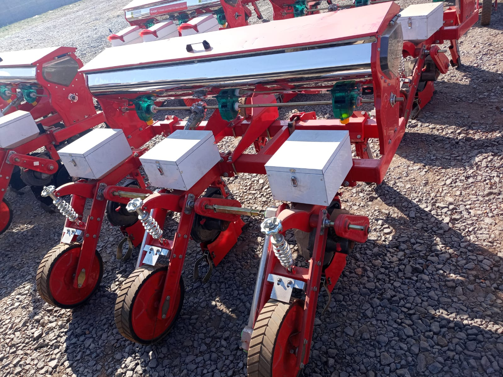 Maize and Bean Planters 2,3 and 4 Row – Call today for yours