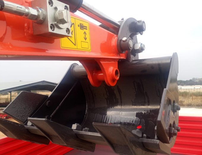 🚜 RY AGRI MINI EXCAVATOR – COMPACT POWER THAT WORKS AS HARD AS YOU DO 💪