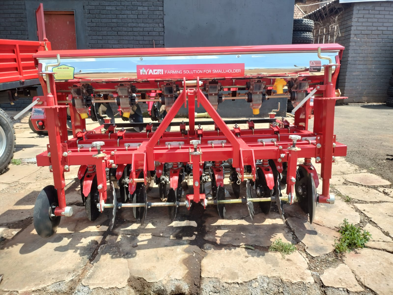 Fineseed Planters 8 and 12 Row