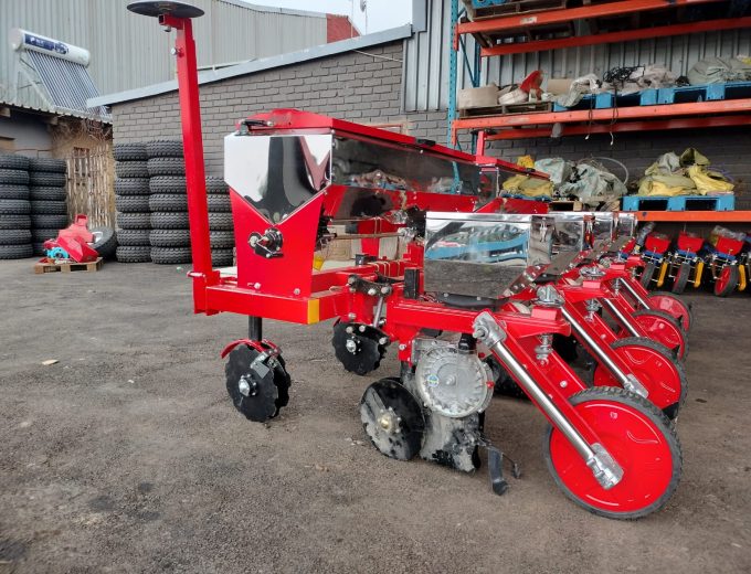 Maize and Bean Planters 2,3 and 4 Row – Call today for yours