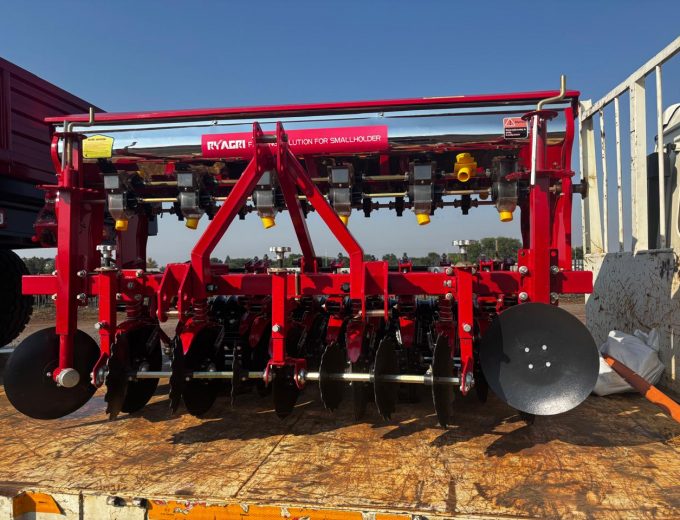 Fineseed Planters 8 and 12 Row