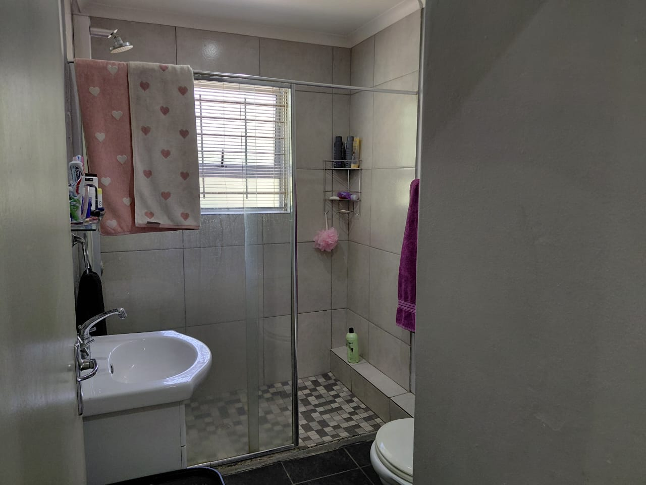 4 Bedroom Home for sale in Velddrif, Cape West Coast.