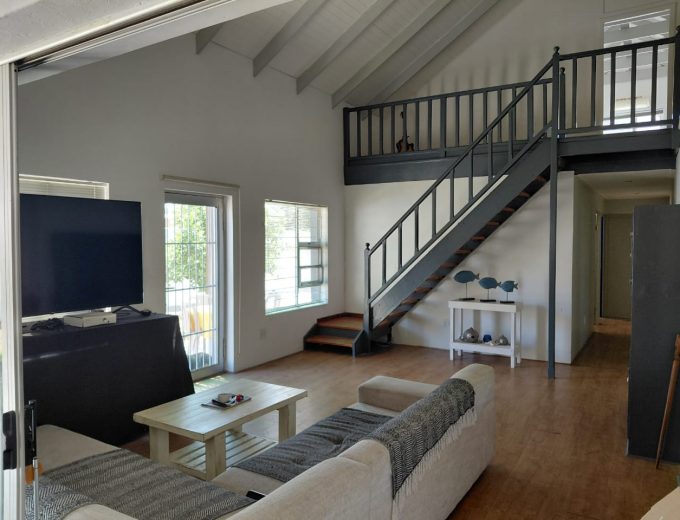 4 Bedroom Home for sale in Velddrif, Cape West Coast.