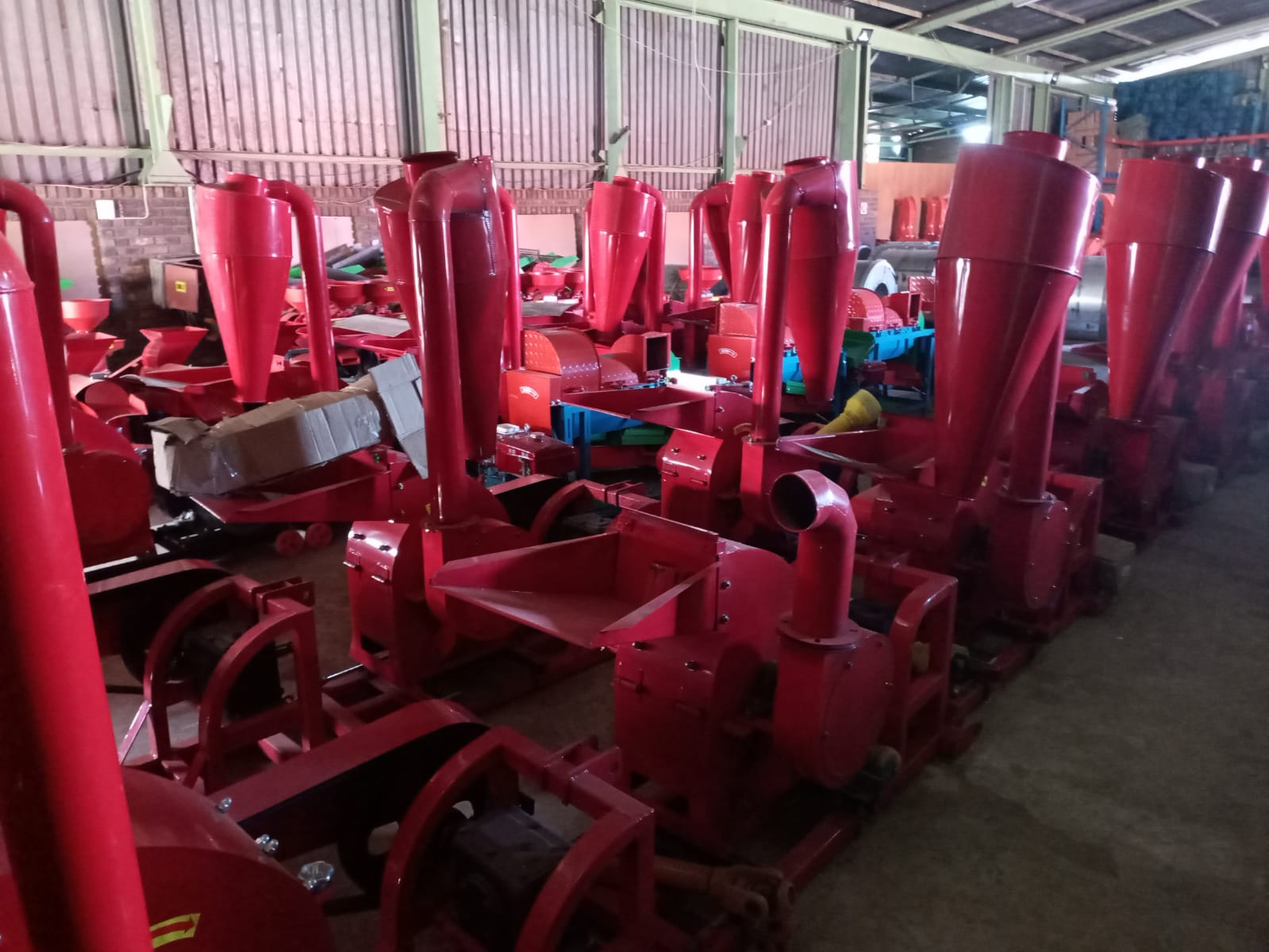 Hammer Mills, Maize Threshers, Pellet Machines – Everything to make feed this winter