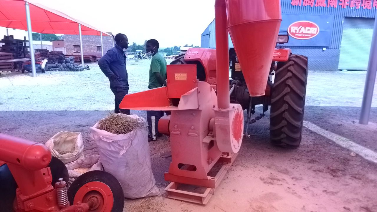 Hammer Mills, Maize Threshers, Pellet Machines – Everything to make feed this winter