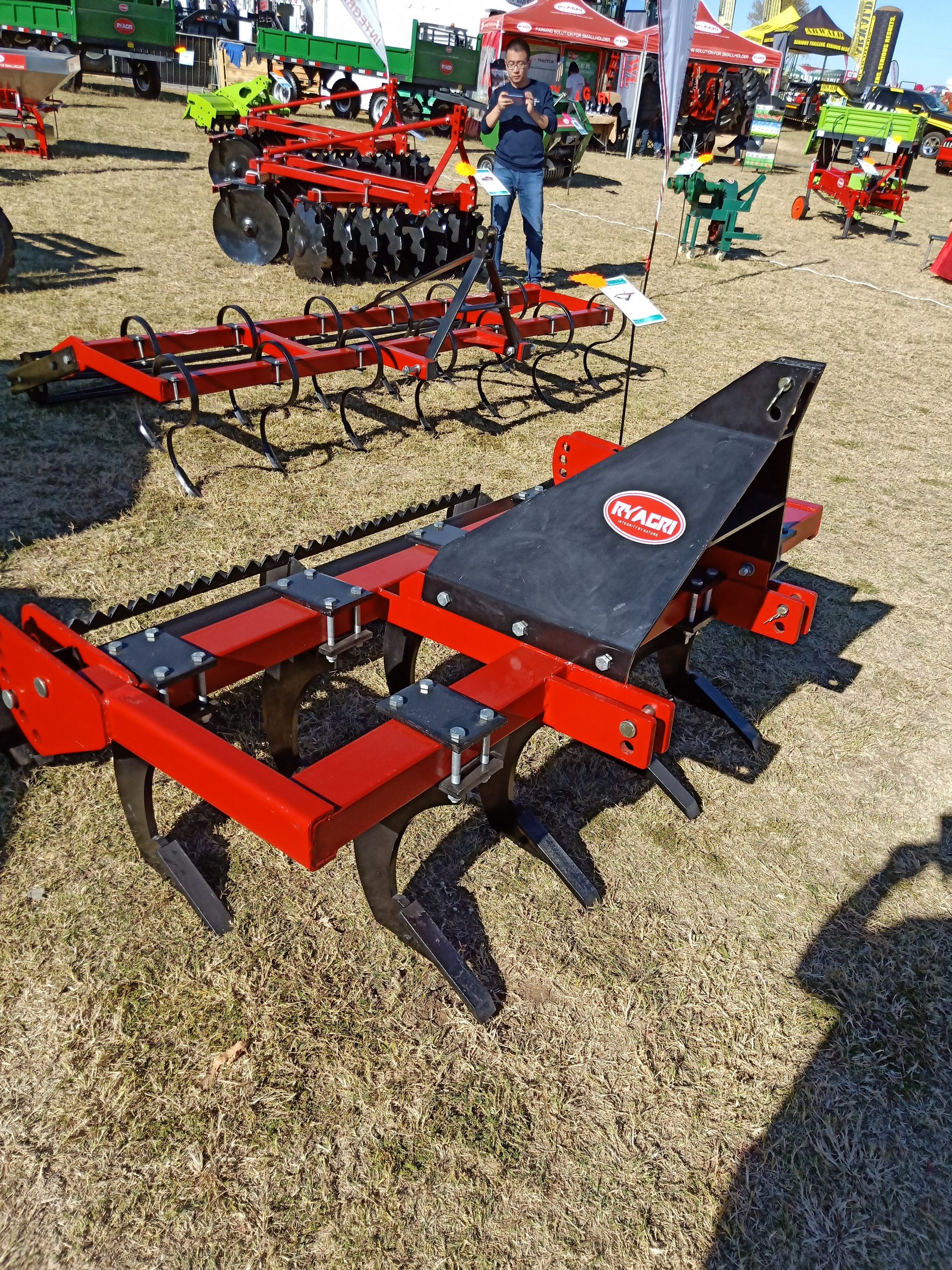 CHISEL PLOUGH (9 TINE) FOR SALE – DISCOUNT CODE (TIMZA)