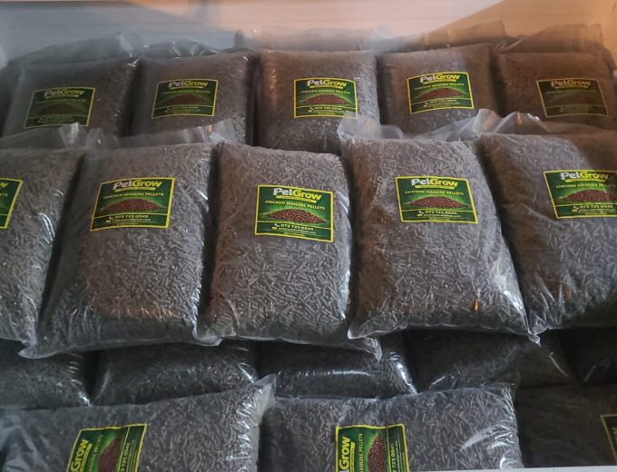 Premium Chicken Manure Fertilizer – PelGrow (Delivery Available)