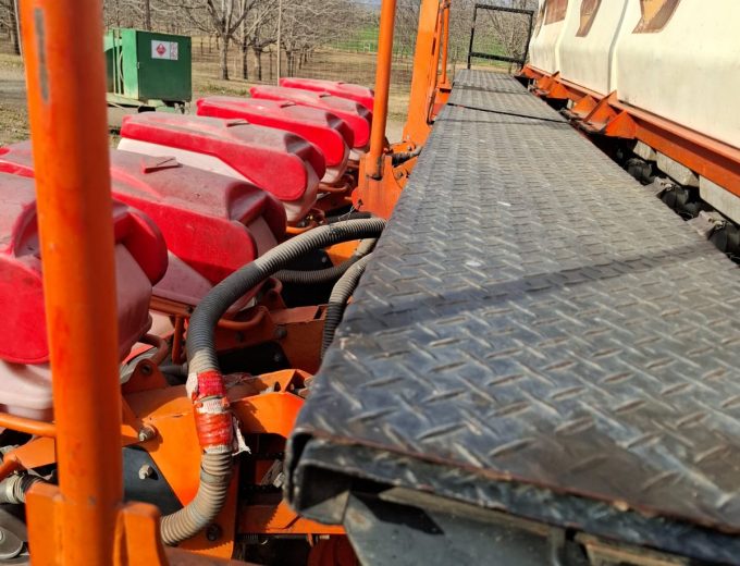 Kuhn PDM PG Maxima 1200 Planter 6 Ry