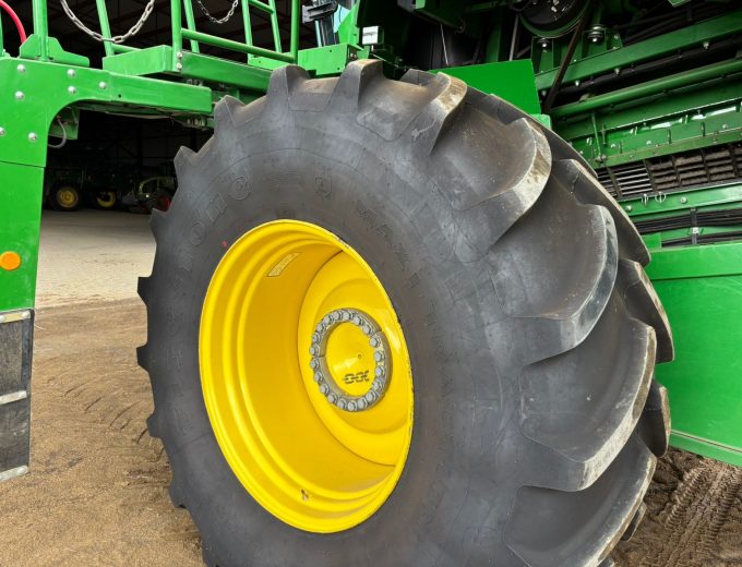 2021 John Deere S770 stroper