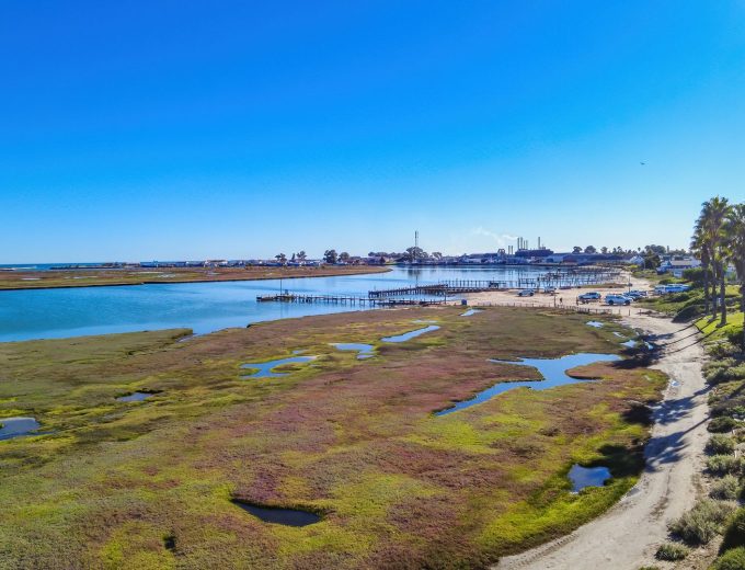 RENTAL: RIVERVIEW RETREAT IN PORT OWEN (WEST COAST)