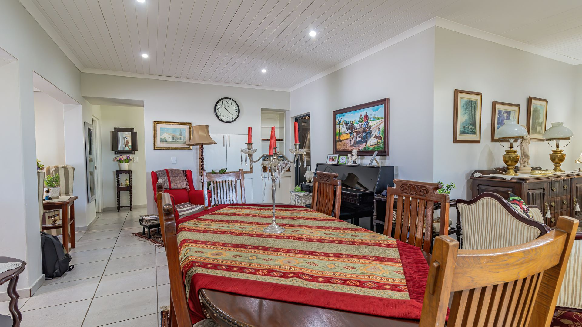 Peaceful Living in a 4 Bedroom House Next to Greenbelt in Atlantic Sands North, Laaiplek