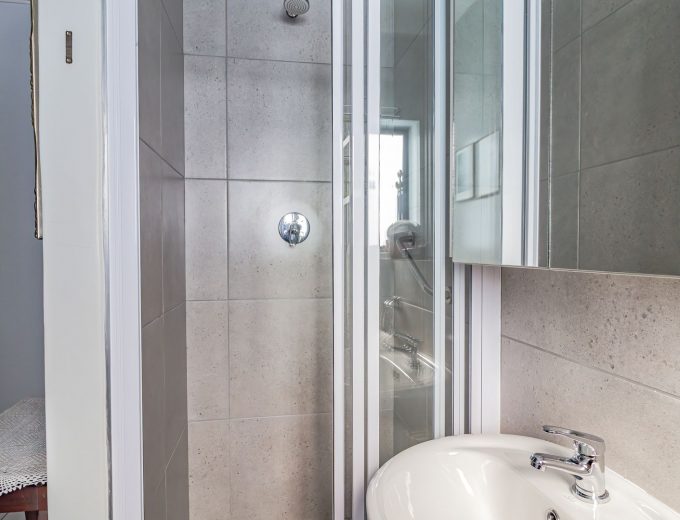 Peaceful Living in a 4 Bedroom House Next to Greenbelt in Atlantic Sands North, Laaiplek