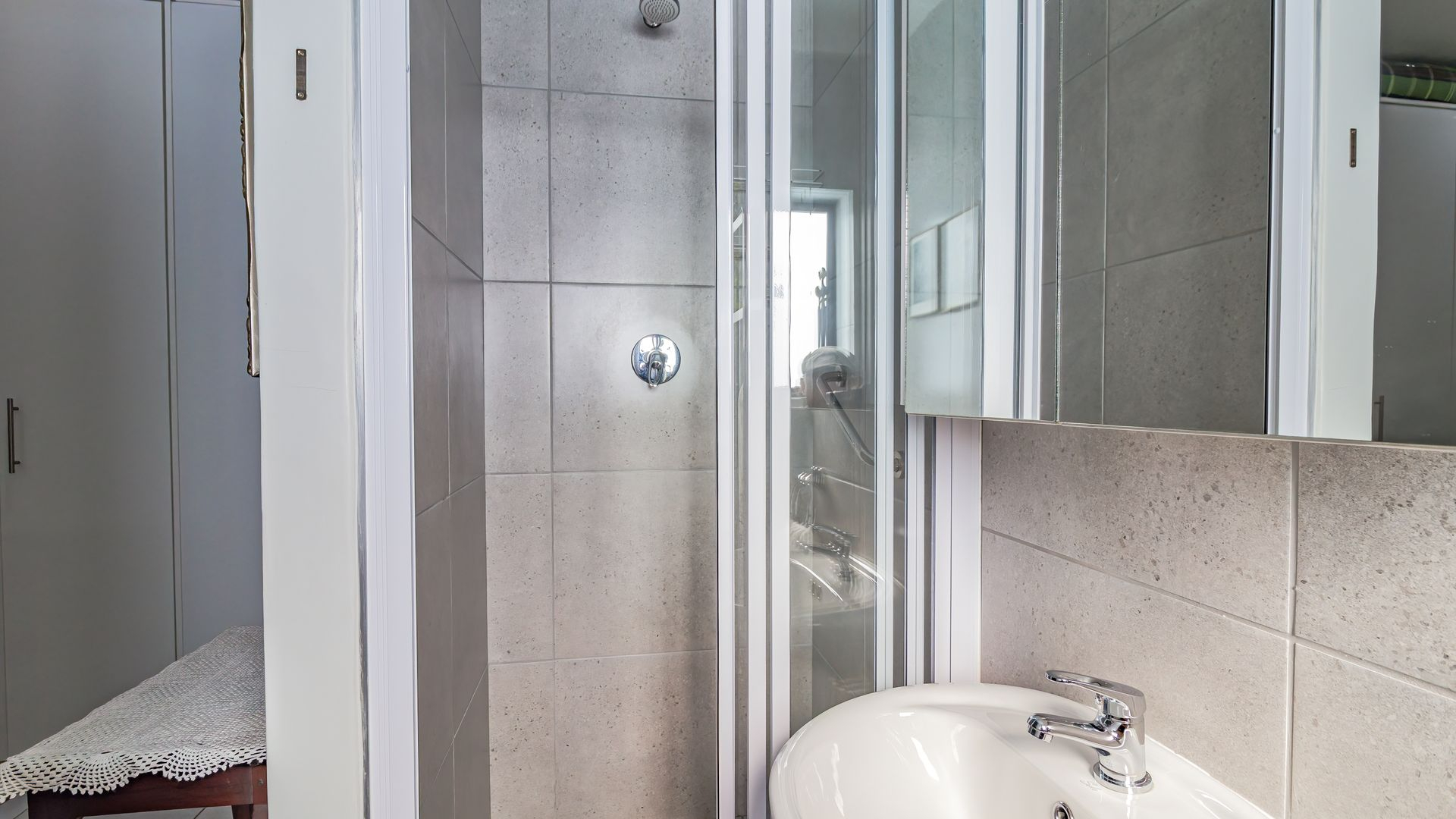 Peaceful Living in a 4 Bedroom House Next to Greenbelt in Atlantic Sands North, Laaiplek