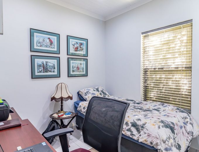 Peaceful Living in a 4 Bedroom House Next to Greenbelt in Atlantic Sands North, Laaiplek