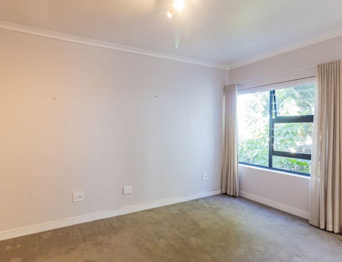 RENTAL: RIVERVIEW RETREAT IN PORT OWEN (WEST COAST)