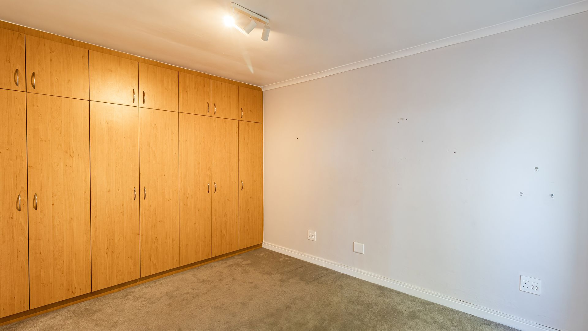 RENTAL: RIVERVIEW RETREAT IN PORT OWEN (WEST COAST)