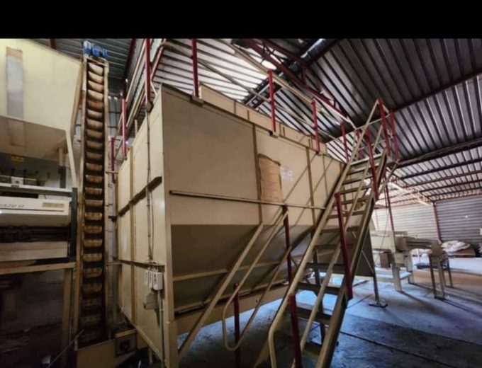 Peanut processing plant