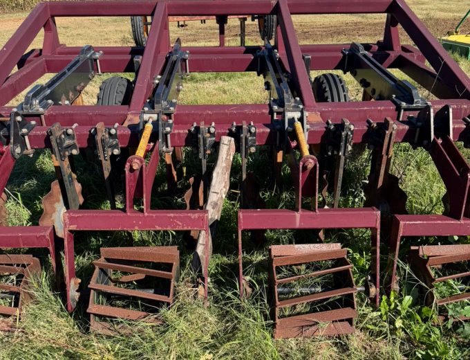 Radium 4 Ry 0,76 Striptill Ripper met Saadbed Rollers