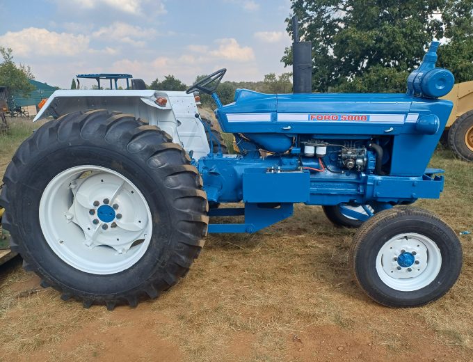 Ford 5000 Trekker